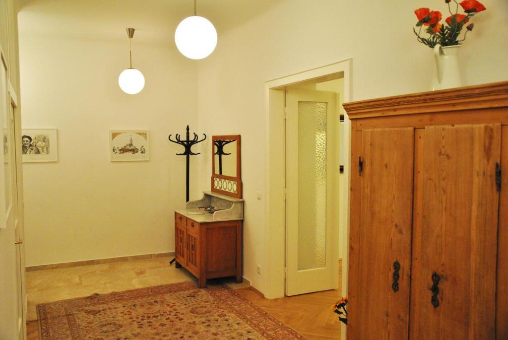 Schoenbrunn Park Apartement Вена Экстерьер фото
